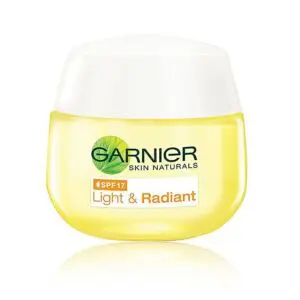 Garnier Light & Radiant Fairness Day Cream - 40ml