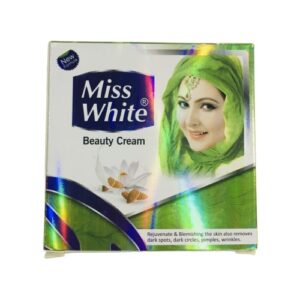 miss-white-cream