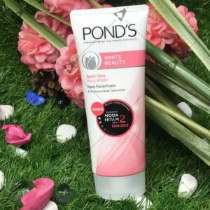 Ponds White Beauty Facial Foam (100gm)