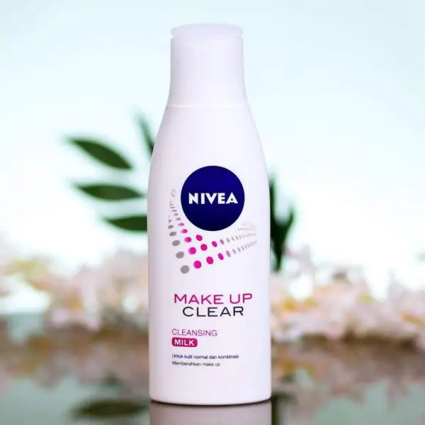 Nivea Makeup Clear Cleaning Milk