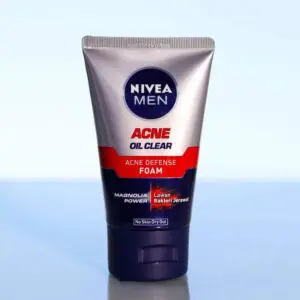 Nivea Men Acne Oil Clear Defense Facial Foam 100ml