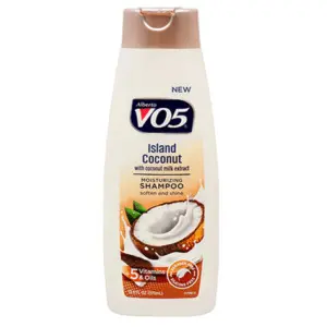 VO5 Island Coconut Moisturizing Shampoo (370ml)