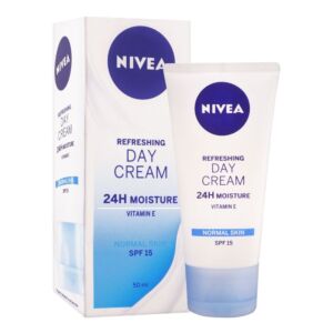 Nivea Refreshing 24H Moisture Vitamin E Day Cream (50ml)